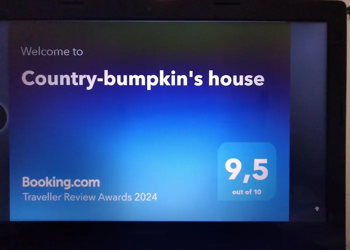 Country-bumpkin's House Holiday home Karyotikon